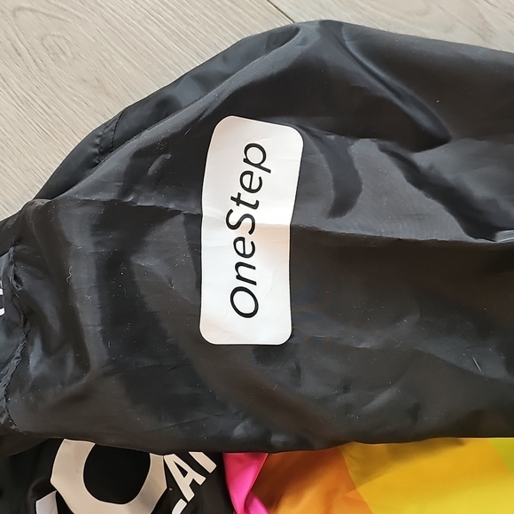 Polaroid Branded Windbreaker Pullover Lightweight Jacket, Medium - Picture 10 of 15